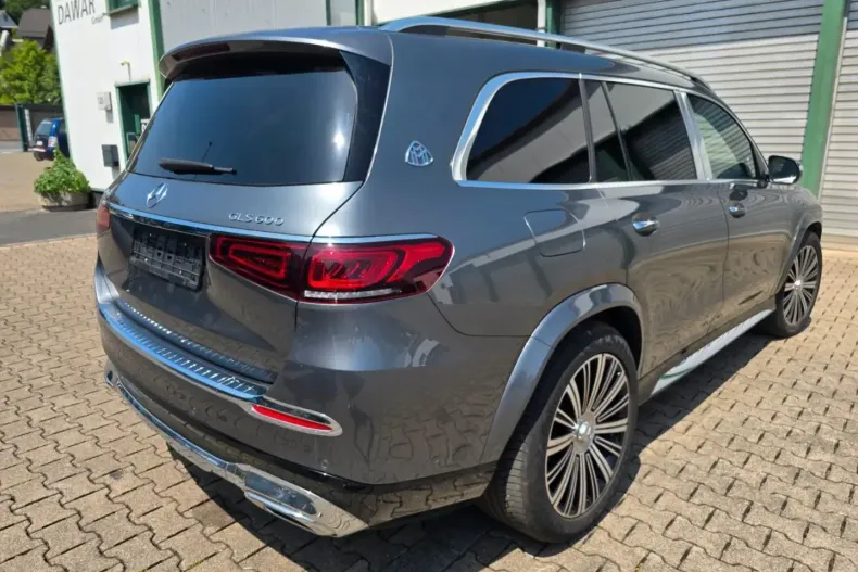 Mercedes-Benz GLS 600 din 2024 cu 11.000 km - oferta MER112160 - foto 4