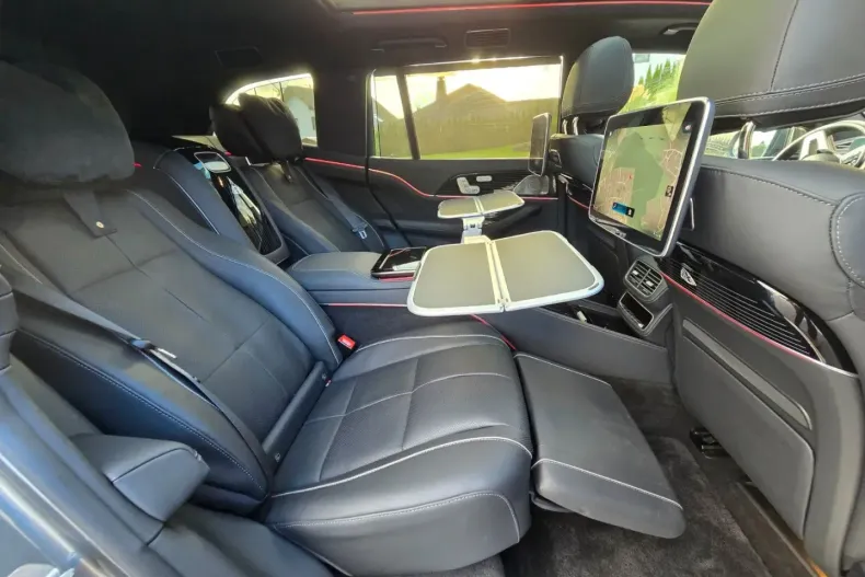 Mercedes-Benz GLS 600 din 2024 cu 11.000 km - oferta MER112160 - foto 25