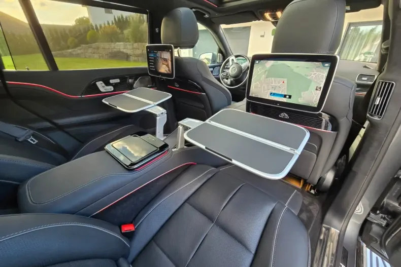 Mercedes-Benz GLS 600 din 2024 cu 11.000 km - oferta MER112160 - foto 26