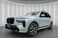 BMW X7 din 2025 cu 10.629 km - oferta BMW112163 - foto 1