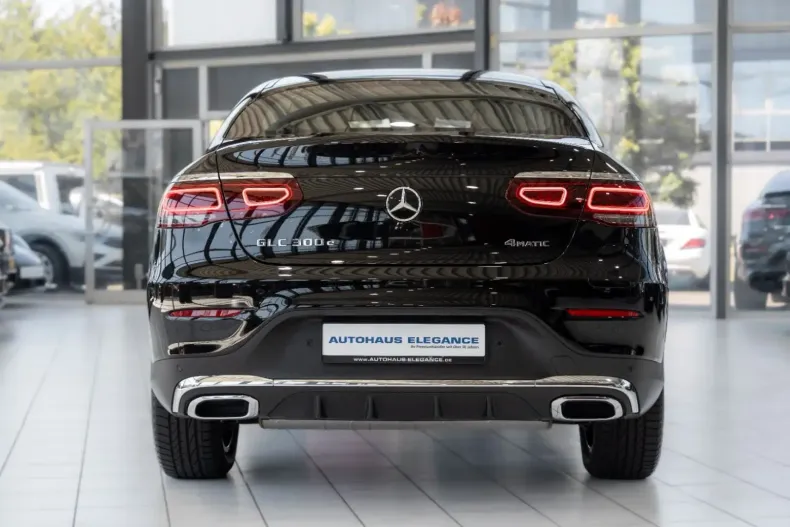 Mercedes-Benz GLC 300 din 2022 cu 33.432 km - oferta MER112170 - foto 6