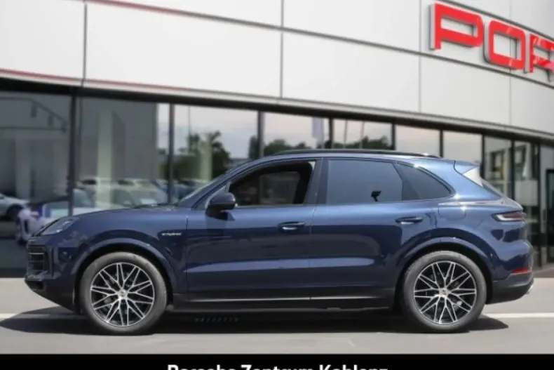 Porsche Cayenne din 2023 cu 19.850 km - oferta POR112171 - foto 2