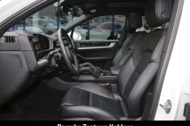 Porsche Cayenne din 2023 cu 17.500 km - oferta POR112172 - foto 8