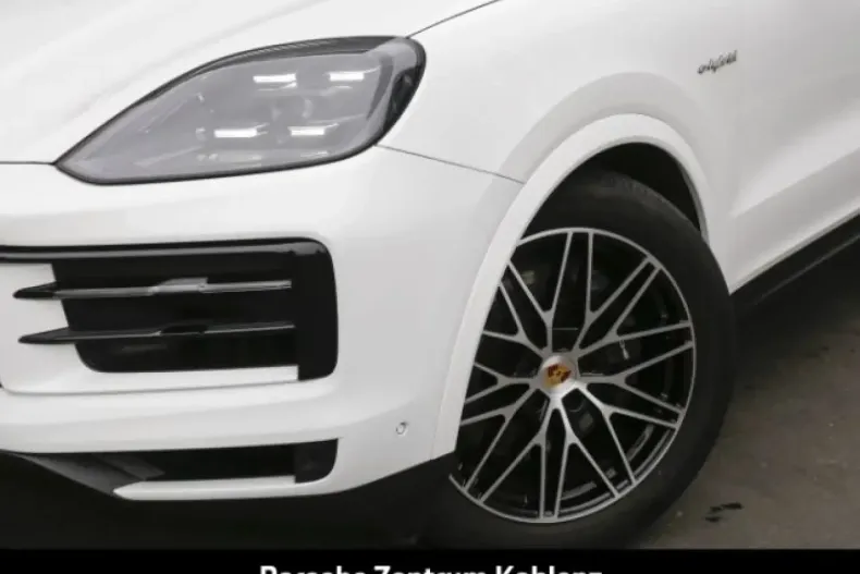 Porsche Cayenne din 2023 cu 17.500 km - oferta POR112172 - foto 12