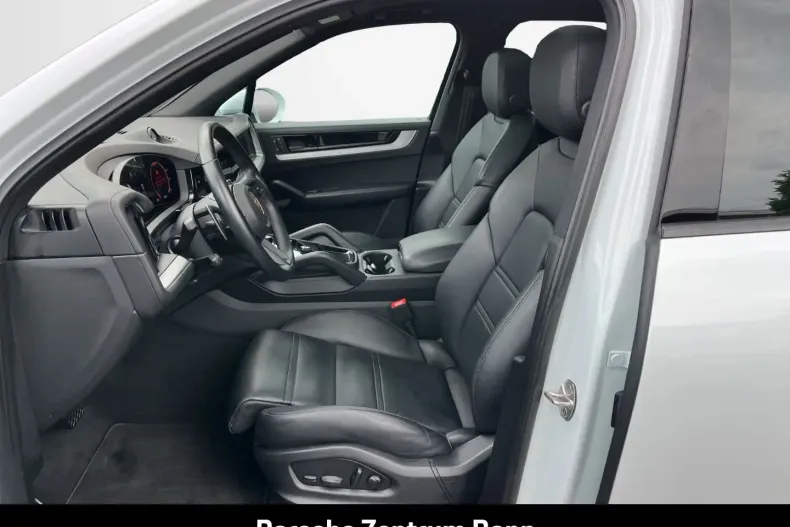 Porsche Cayenne din 2024 cu 25.350 km - oferta POR112173 - foto 9