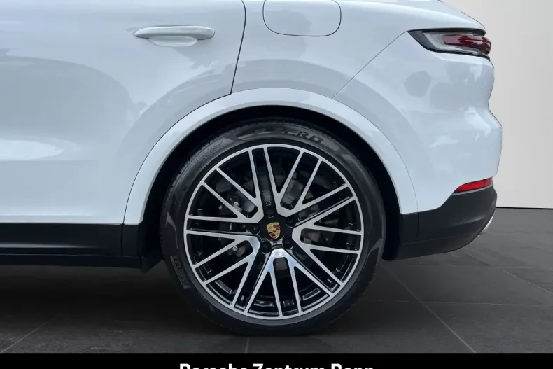 Porsche Cayenne din 2024 cu 25.350 km - oferta POR112173 - foto 25