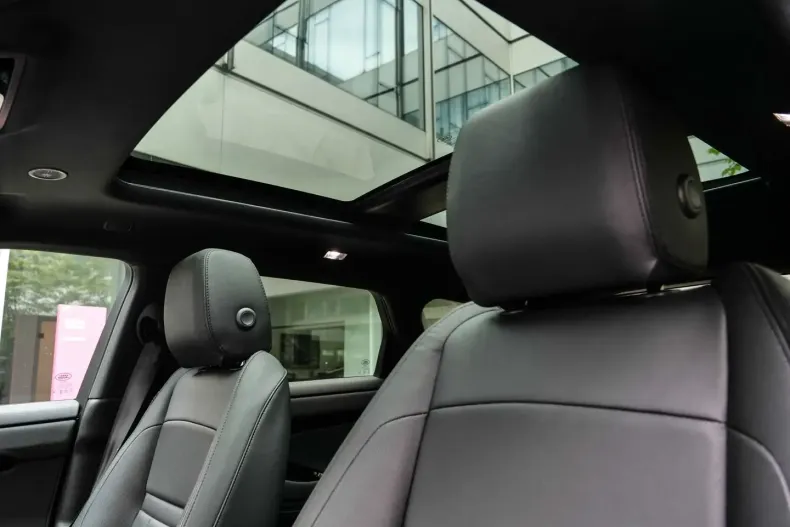 Land Rover Range Rover Evoque din 2024 cu 10.500 km - oferta LAN112176 - foto 14