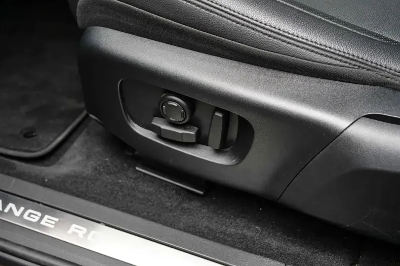 Land Rover Range Rover Evoque din 2024 cu 10.500 km - oferta LAN112176 - foto 15