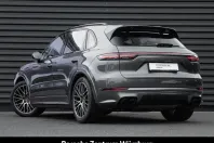Porsche Cayenne din 2022 cu 61.900 km - oferta POR112177 - foto 3