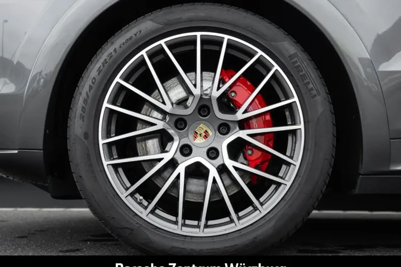 Porsche Cayenne din 2022 cu 61.900 km - oferta POR112177 - foto 4