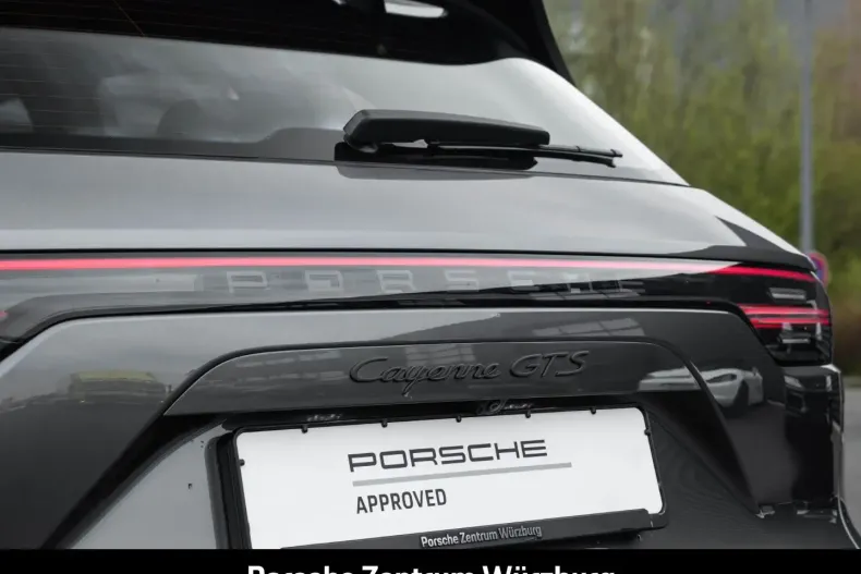 Porsche Cayenne din 2022 cu 61.900 km - oferta POR112177 - foto 10