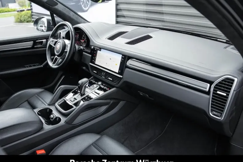 Porsche Cayenne din 2022 cu 61.900 km - oferta POR112177 - foto 14