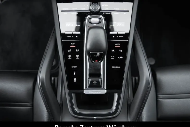 Porsche Cayenne din 2022 cu 61.900 km - oferta POR112177 - foto 20