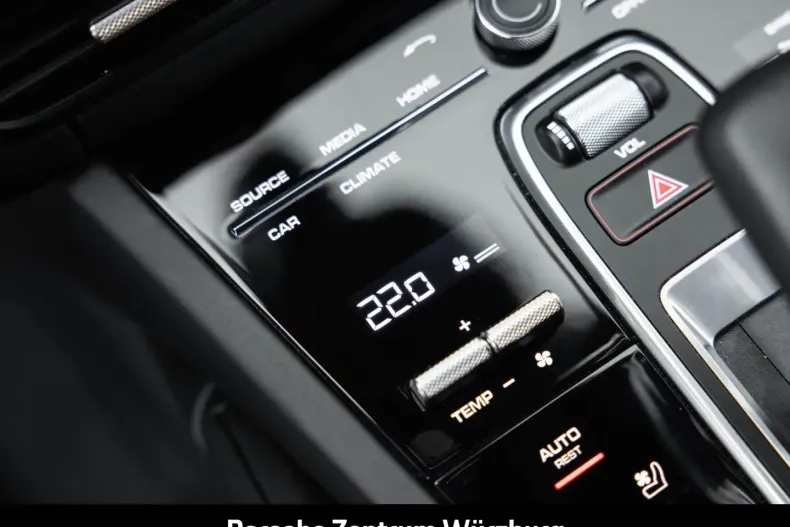 Porsche Cayenne din 2022 cu 61.900 km - oferta POR112177 - foto 21