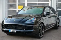 Porsche Cayenne din 2022 cu 32.300 km - oferta POR112184 - foto 2
