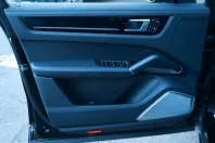 Porsche Cayenne din 2022 cu 32.300 km - oferta POR112184 - foto 10