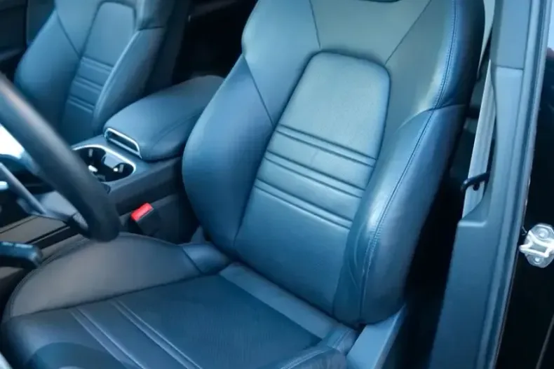 Porsche Cayenne din 2022 cu 32.300 km - oferta POR112184 - foto 11