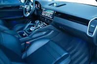 Porsche Cayenne din 2022 cu 32.300 km - oferta POR112184 - foto 20