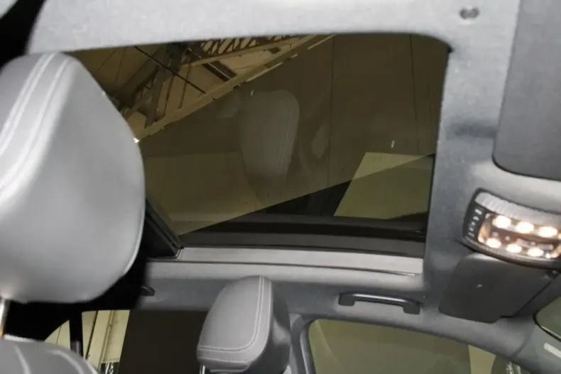 Mercedes-Benz GLE 350 din 2023 cu 34.102 km - oferta MER112188 - foto 12