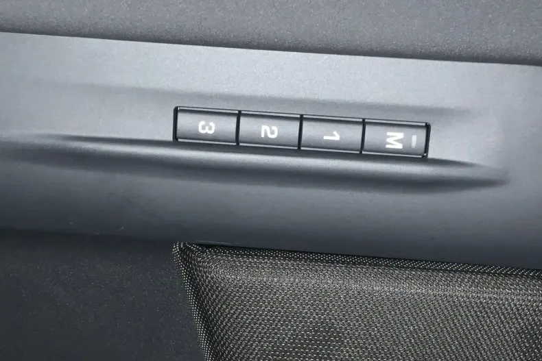 Land Rover Range Rover Evoque din 2024 cu 18.315 km - oferta LAN112190 - foto 21