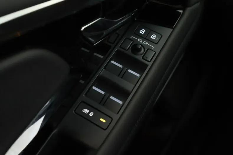 Land Rover Range Rover Evoque din 2023 cu 44.600 km - oferta LAN112194 - foto 21