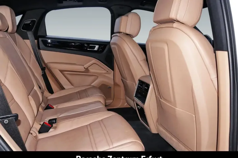 Porsche Cayenne din 2021 cu 54.850 km - oferta POR112198 - foto 15