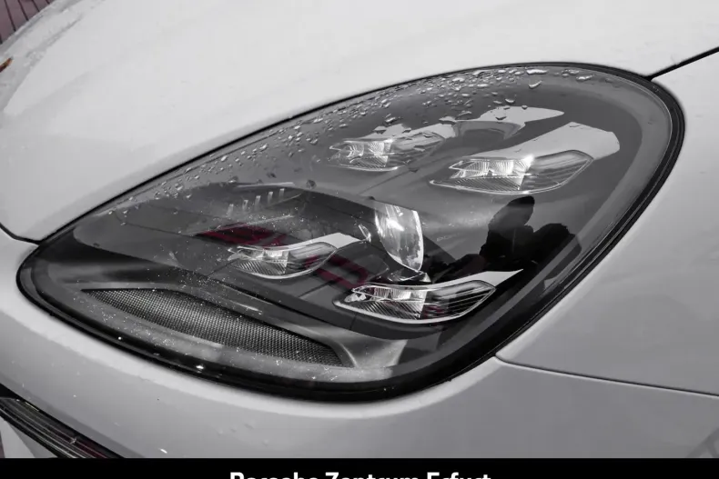 Porsche Cayenne din 2021 cu 54.850 km - oferta POR112198 - foto 25