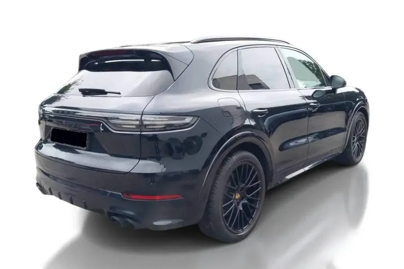 Porsche Cayenne din 2022 cu 59.644 km - oferta POR112204 - foto 4