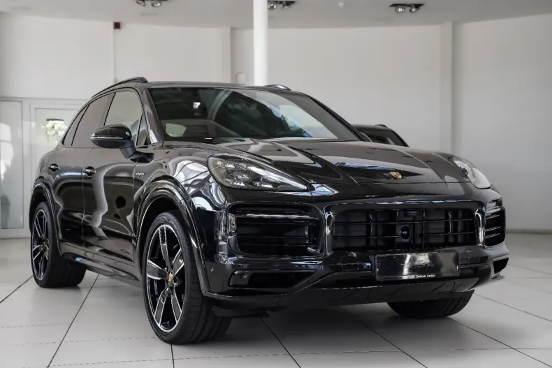 Porsche Cayenne din 2021 cu 62.300 km - oferta POR112210 - foto 3