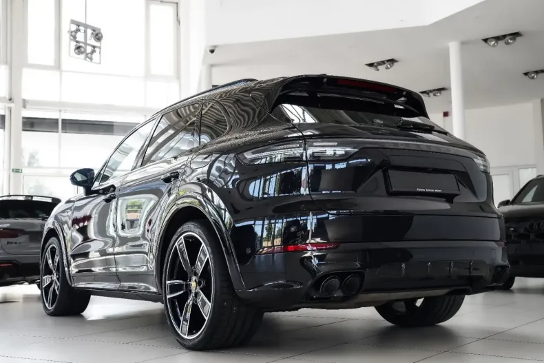 Porsche Cayenne din 2021 cu 62.300 km - oferta POR112210 - foto 6