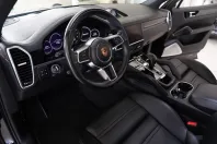 Porsche Cayenne din 2021 cu 62.300 km - oferta POR112210 - foto 7