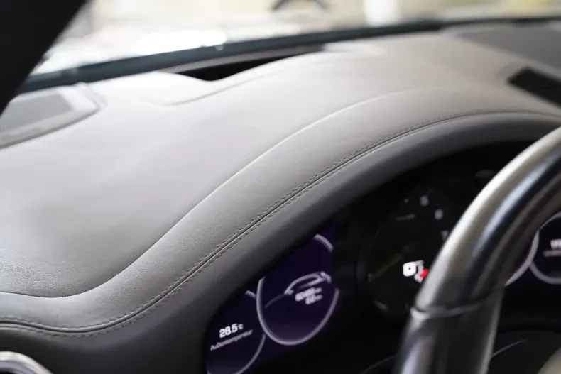 Porsche Cayenne din 2021 cu 62.300 km - oferta POR112210 - foto 8