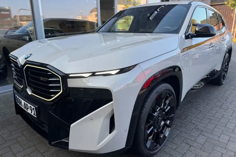 BMW XM din 2023 cu 20.000 km - oferta BMW112217 - foto 1