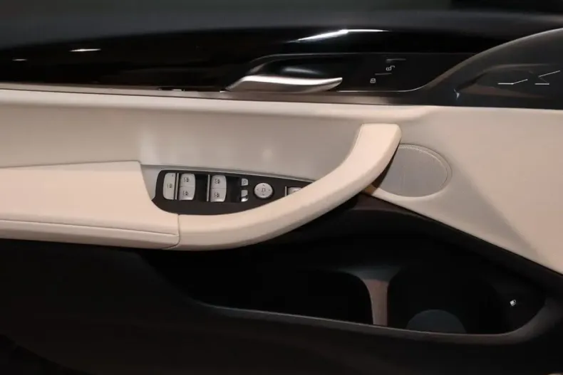 BMW X3 din 2023 cu 49.415 km - oferta BMW112221 - foto 9