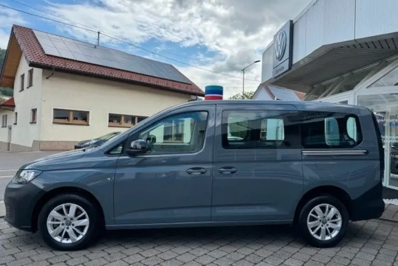 Volkswagen Caddy Maxi din 2023 cu 8.980 km - oferta VOL112225 - foto 1
