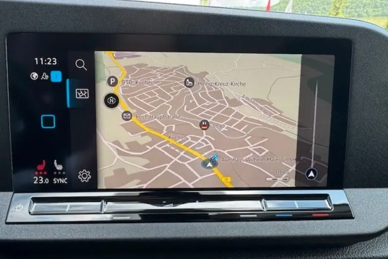 Volkswagen Caddy Maxi din 2023 cu 8.980 km - oferta VOL112225 - foto 15