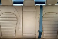 Mercedes-Benz GLC 300 din 2020 cu 47.115 km - oferta MER112234 - foto 17