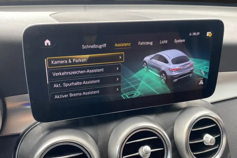 Mercedes-Benz GLC 300 din 2020 cu 47.115 km - oferta MER112234 - foto 19