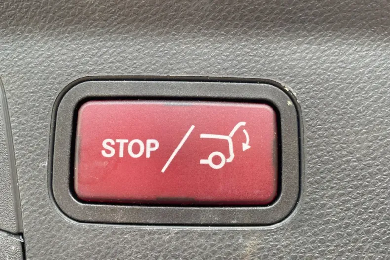 Mercedes-Benz GLC 300 din 2020 cu 47.115 km - oferta MER112234 - foto 25