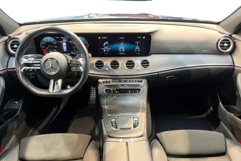 Mercedes-Benz E 300 din 2023 cu 38.355 km - oferta MER112235 - foto 14