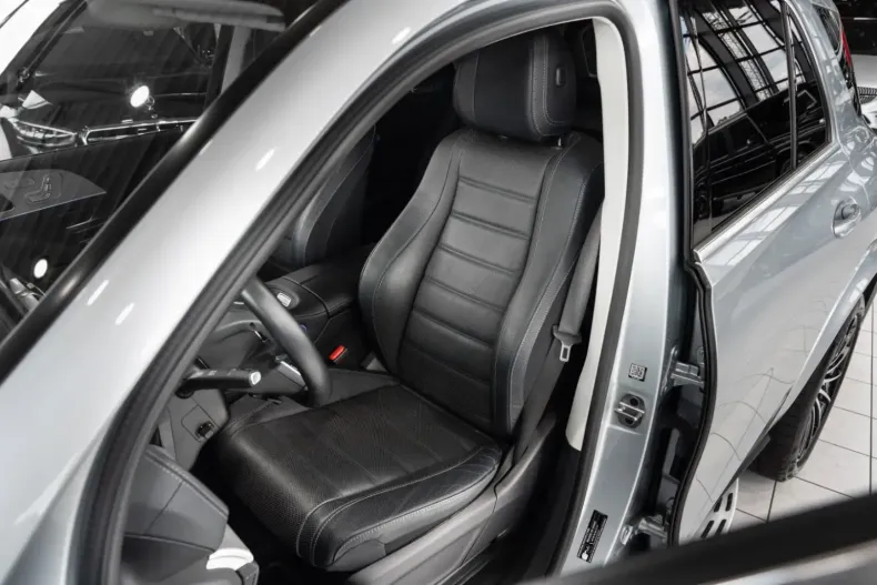 Mercedes-Benz GLE 400 din 2022 cu 63.517 km - oferta MER112257 - foto 19