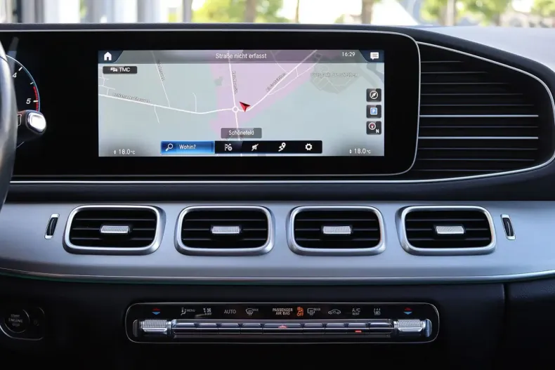 Mercedes-Benz GLE 400 din 2020 cu 57.750 km - oferta MER112259 - foto 11