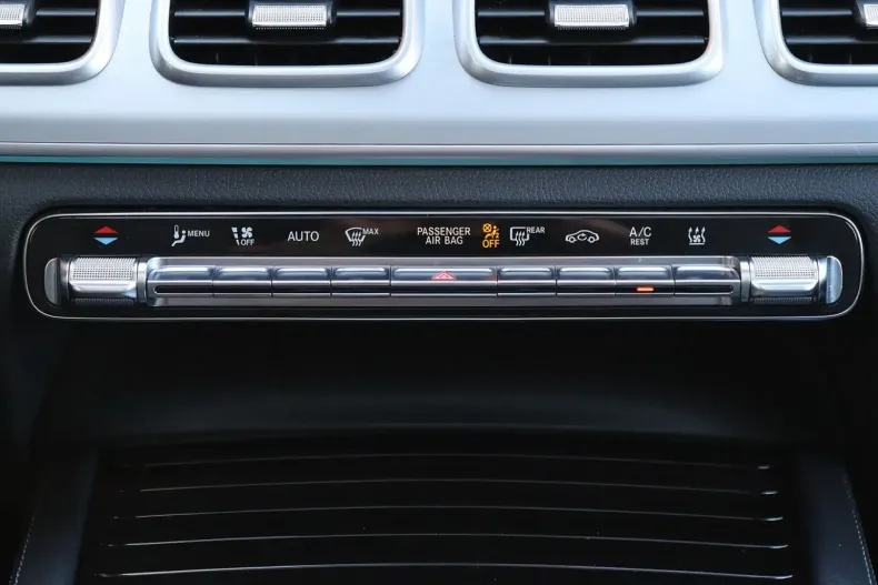 Mercedes-Benz GLE 400 din 2020 cu 57.750 km - oferta MER112259 - foto 12