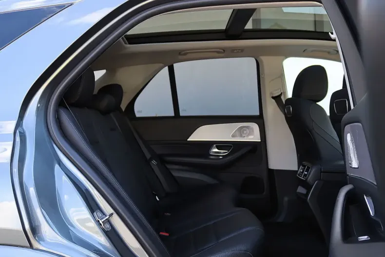 Mercedes-Benz GLE 400 din 2020 cu 57.750 km - oferta MER112259 - foto 16