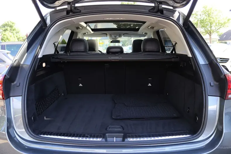 Mercedes-Benz GLE 400 din 2020 cu 57.750 km - oferta MER112259 - foto 18