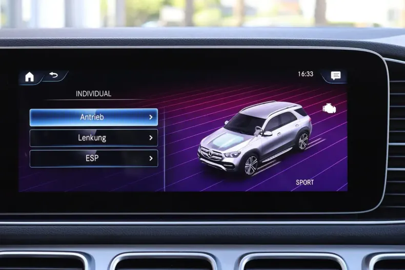 Mercedes-Benz GLE 400 din 2020 cu 57.750 km - oferta MER112259 - foto 29