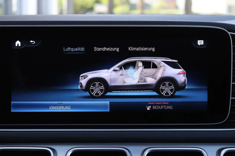 Mercedes-Benz GLE 400 din 2020 cu 57.750 km - oferta MER112259 - foto 31