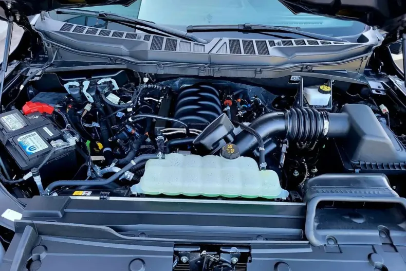 Ford F 150 din 2024 cu 6.000 km - oferta FOR112264 - foto 15