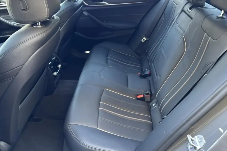 BMW 530 din 2021 cu 60.800 km - oferta BMW112280 - foto 6