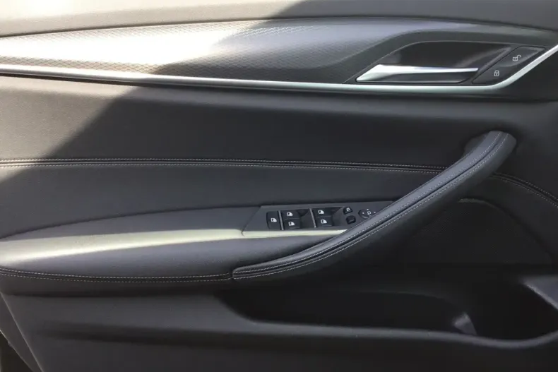 BMW 520 din 2022 cu 63.758 km - oferta BMW112287 - foto 15